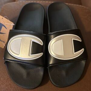NWT Champion Black and White Logo Slides